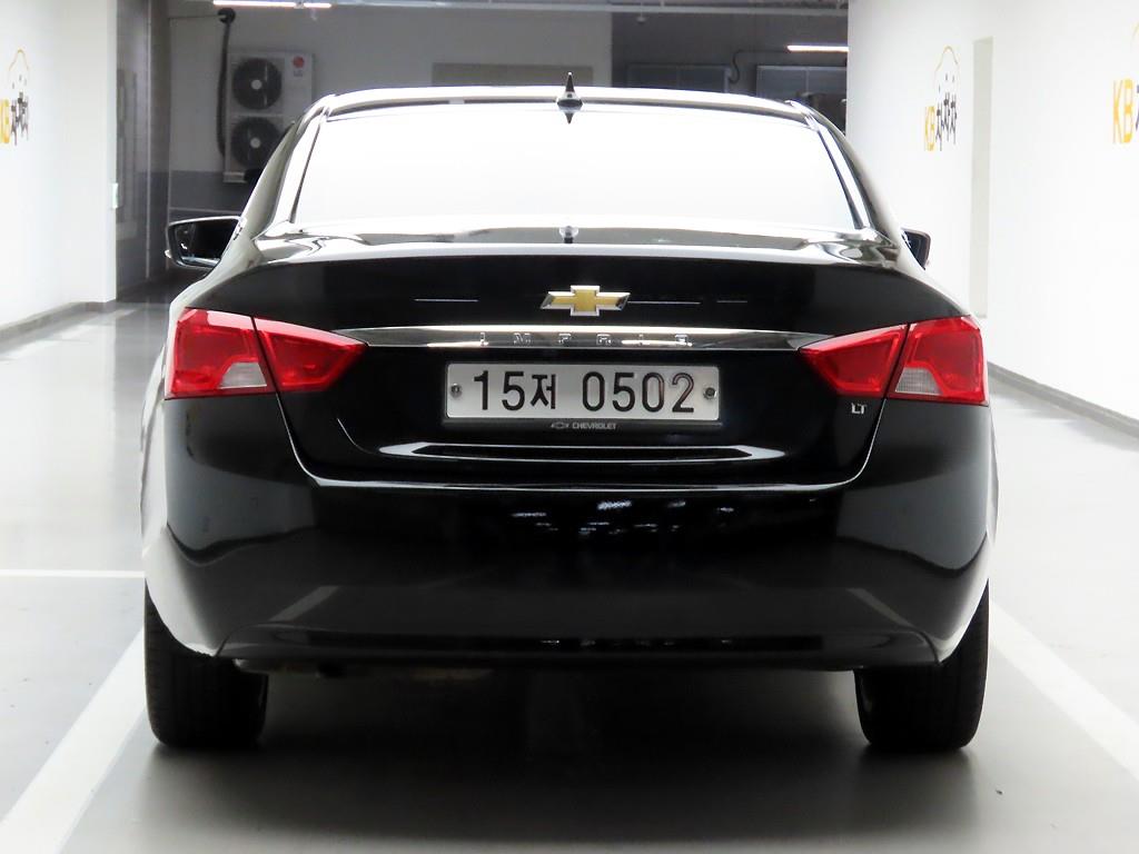 Chevrolet Impala - Vista 3