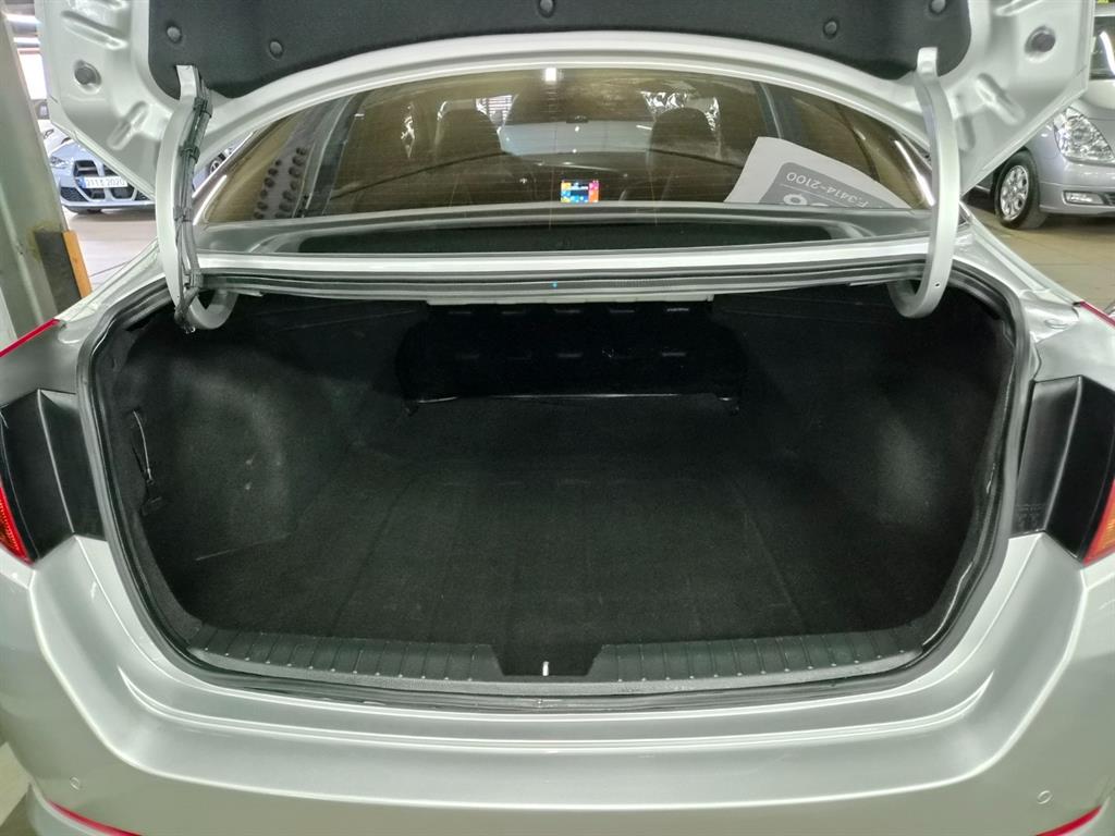 KIA K5 - Vista 6