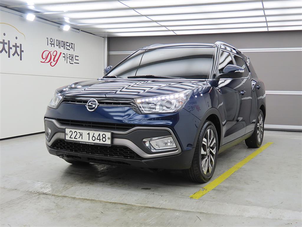 Ssangyong Tivoli 2018 Azul - Importación desde Corea - HF Imports Iquique - Foto 1