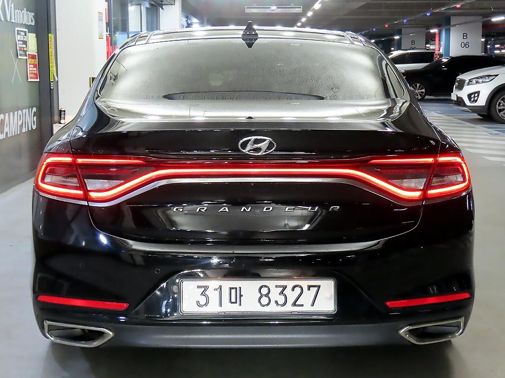 HYUNDAI Grandeur - Vista 5