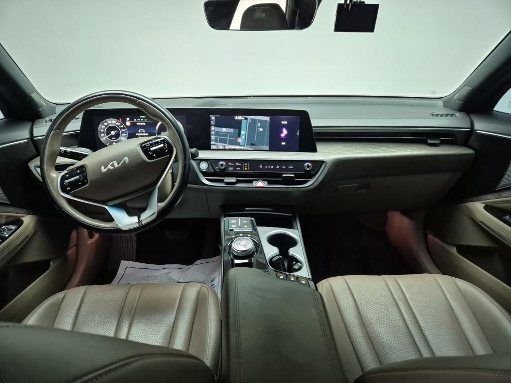 KIA K8 - Vista 5