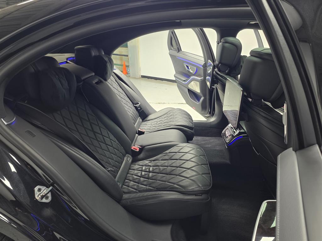 Mercedes Benz S Class - Vista 11