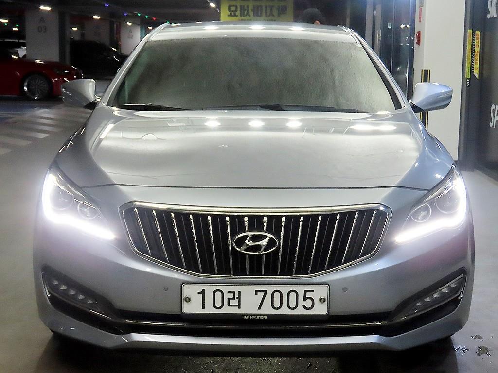 HYUNDAI Aslan - Vista 2
