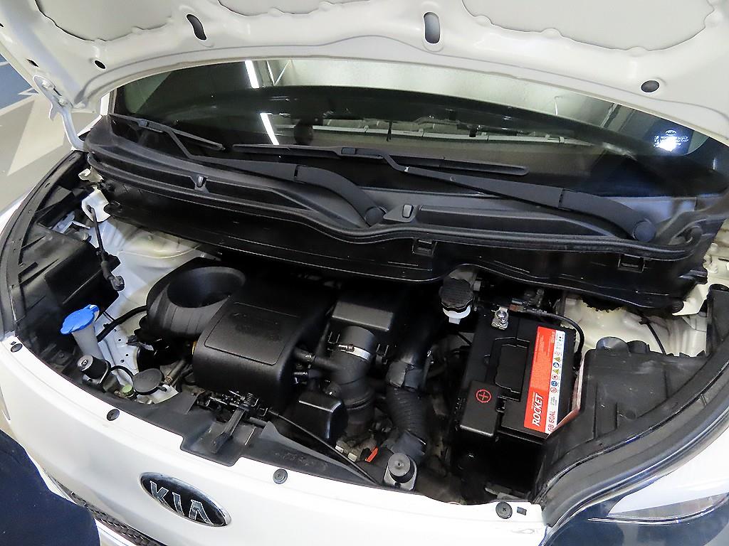 KIA Ray 2016 Blanco - Importación desde Corea - HF Imports Iquique - Foto 19