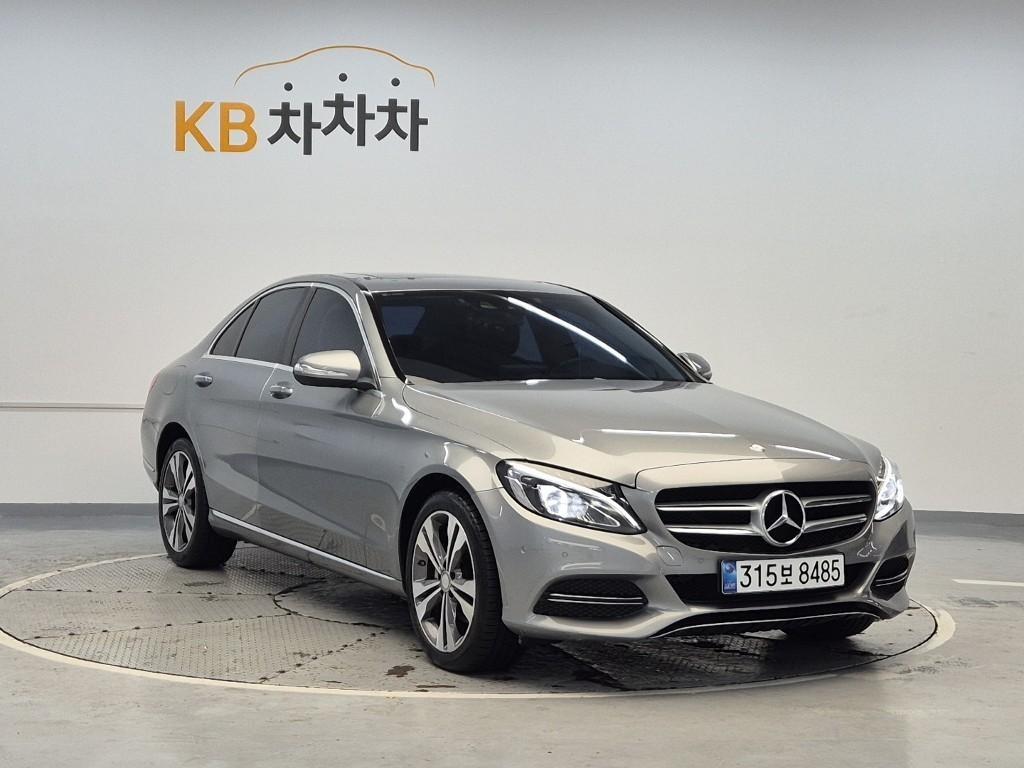 Mercedes Benz C Class - Vista 2