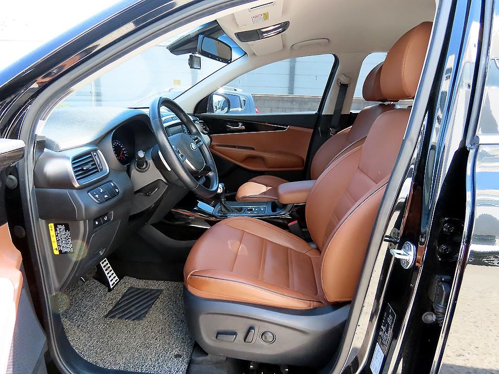 KIA Sorento - Vista 5