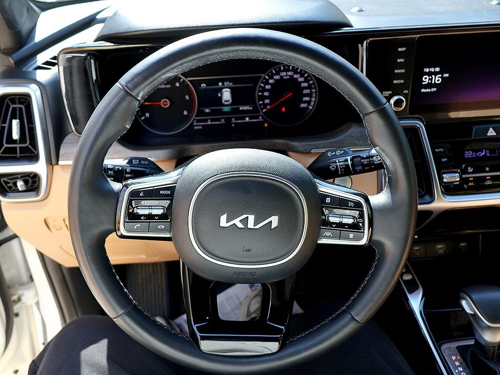 KIA Sorento 2023 Blanco - Importación desde Corea - HF Imports Iquique - Foto 8