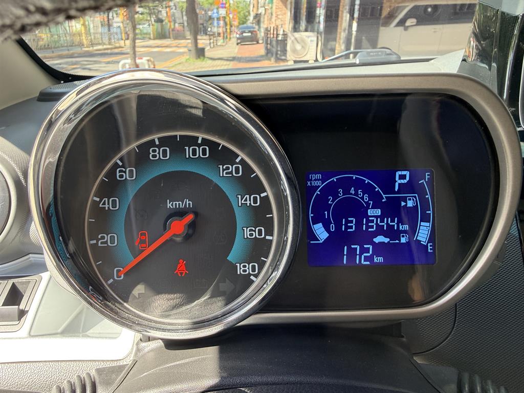 Chevrolet Spark - Vista 6