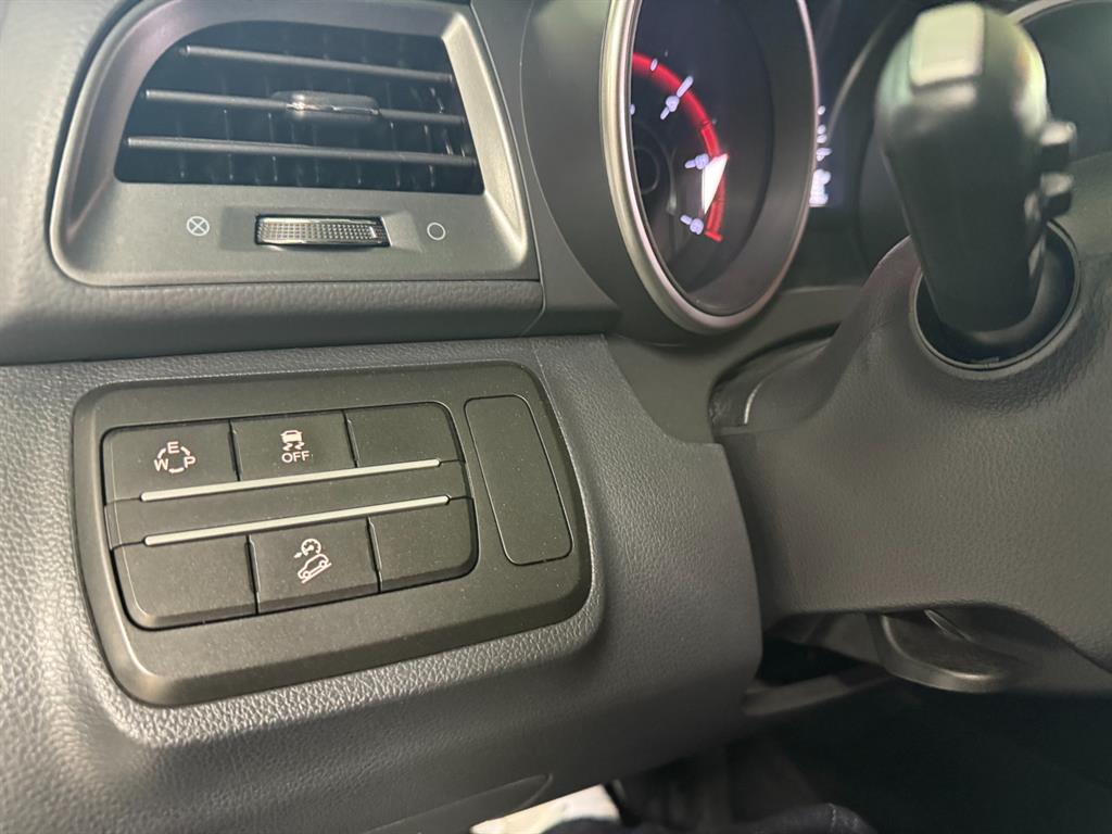 Ssangyong Tivoli - Vista 12
