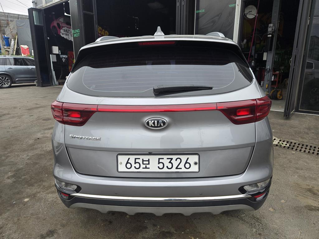KIA Sportage - Vista 9