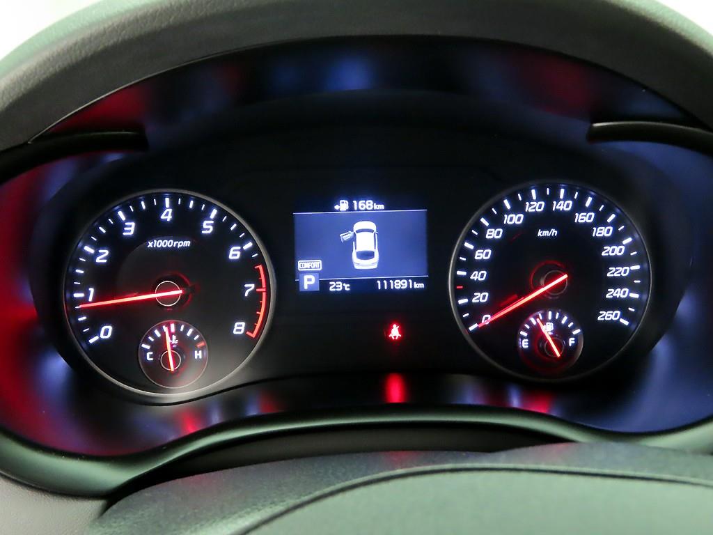 KIA Stinger - Vista 5