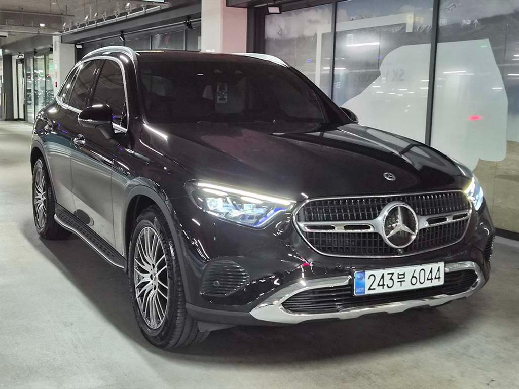 Mercedes Benz GLC Class 2025 Negro - Importación desde Corea - HF Imports Iquique - Foto 1
