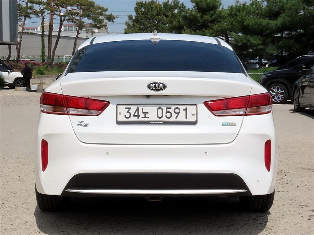 KIA K5 - Vista 4