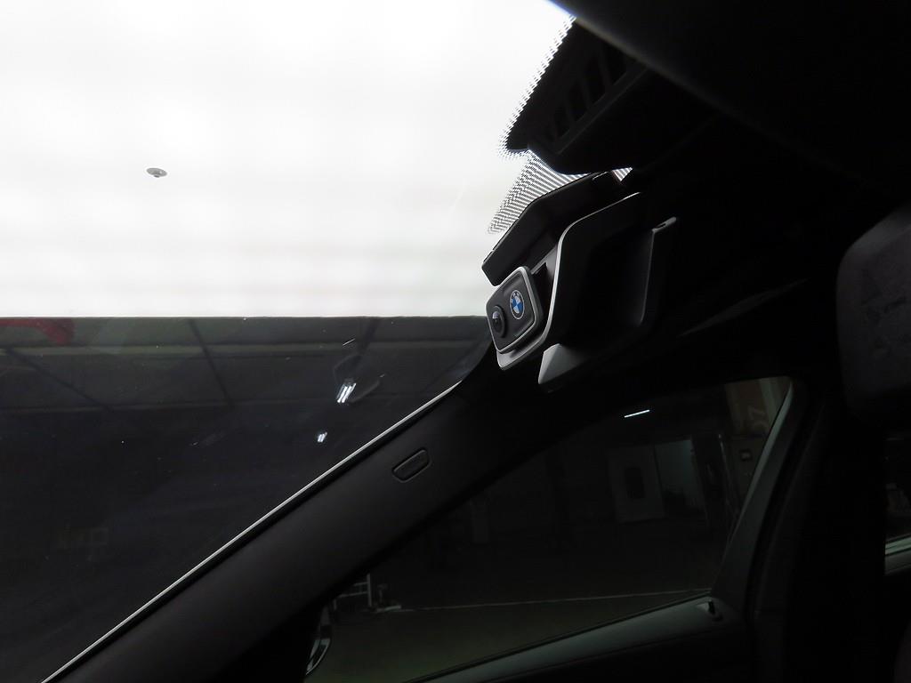 BMW X6 - Vista 12
