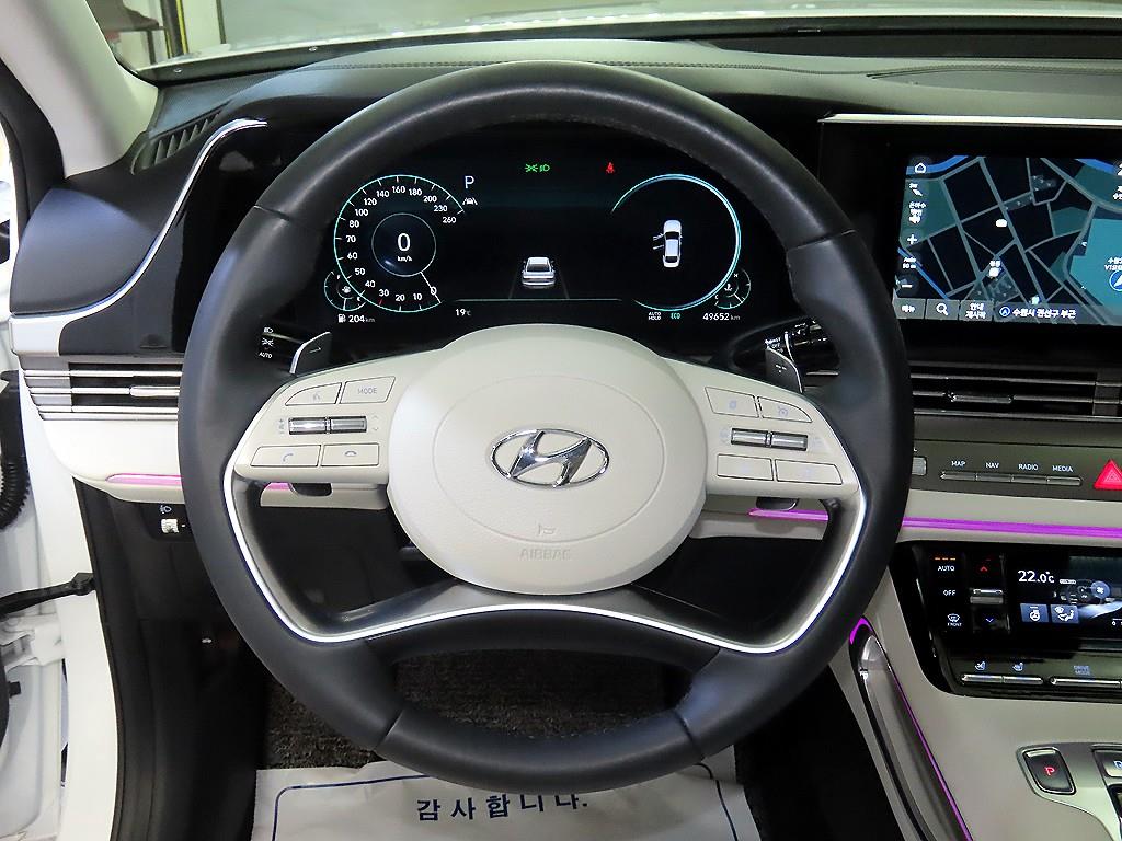 HYUNDAI Grandeur - Vista 8