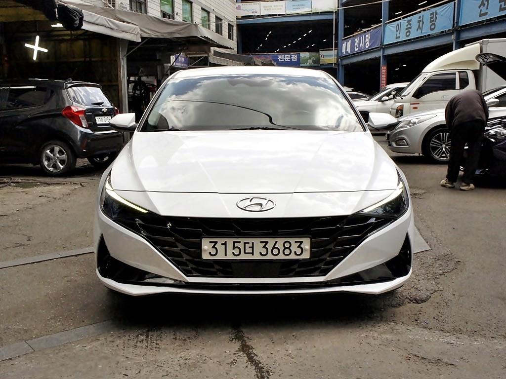 HYUNDAI Avante 2021 Blanco - Importación desde Corea - HF Imports Iquique - Foto 1