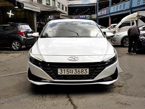 HYUNDAI Avante - Vista 2