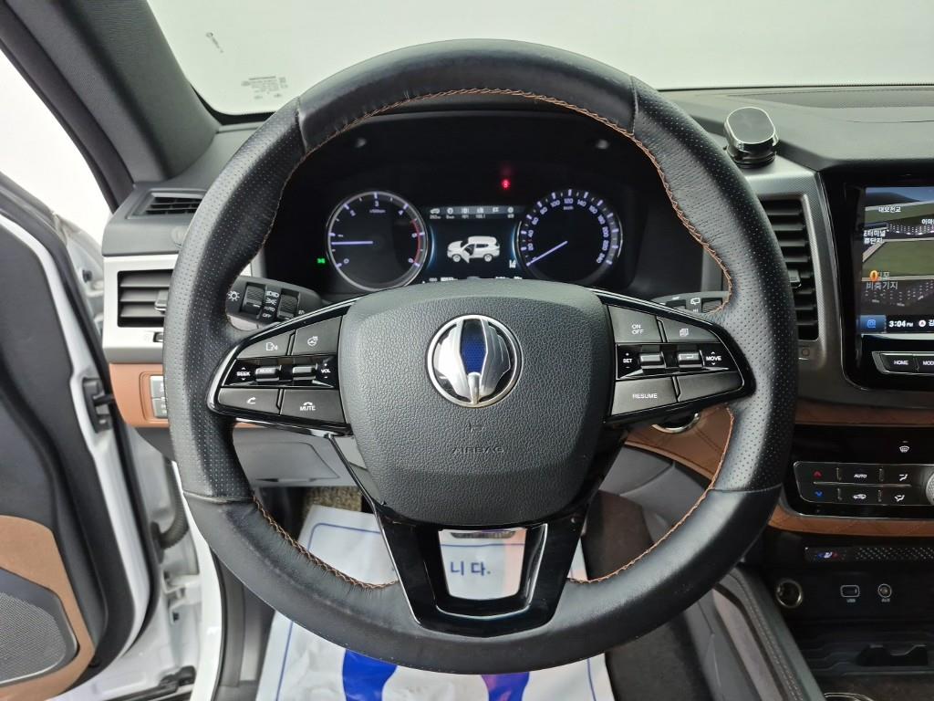 Ssangyong Rexton - Vista 9