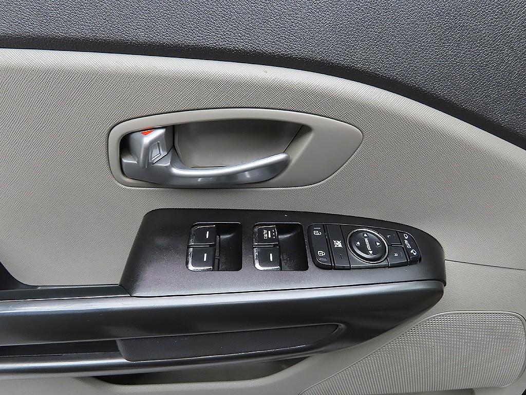 KIA Carnival 2016 Negro - Importación desde Corea - HF Imports Iquique - Foto 9