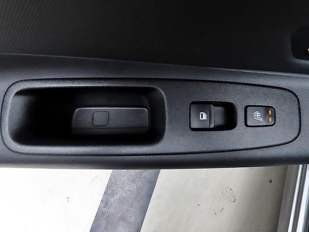 HYUNDAI Avante - Vista 12