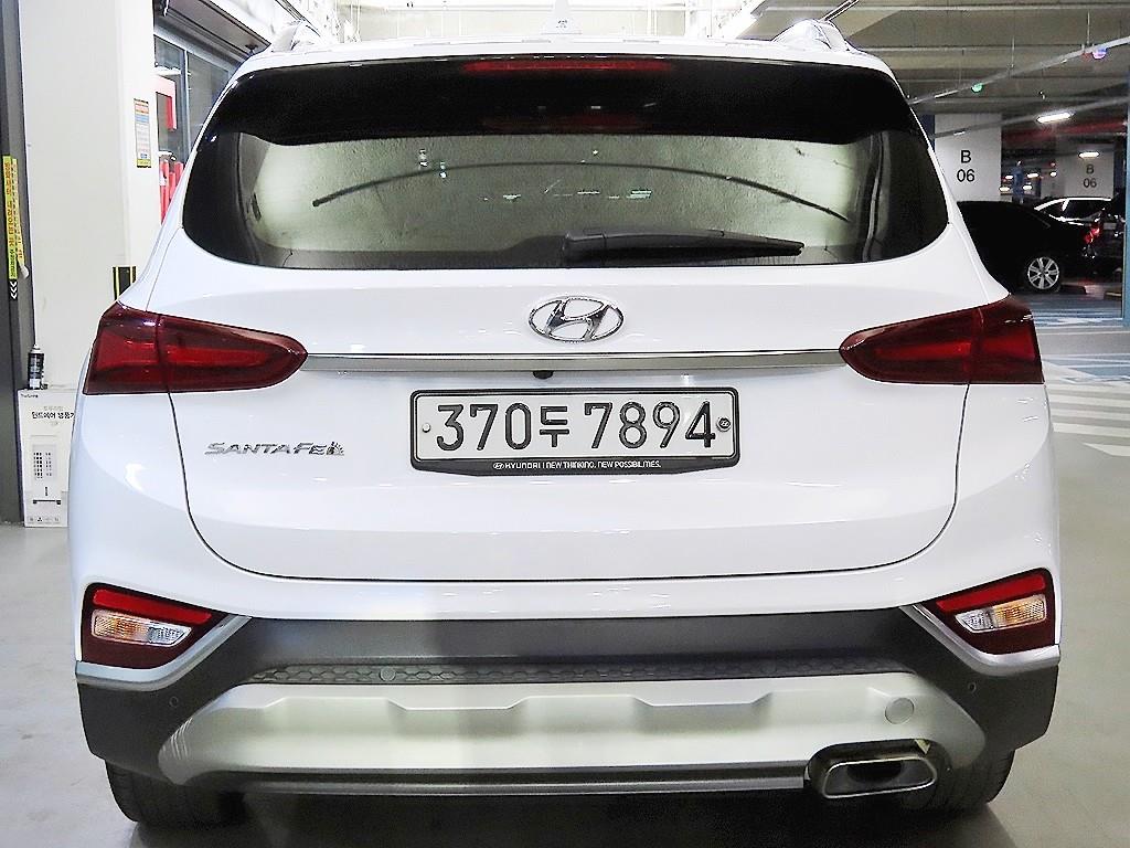 HYUNDAI Santa Fe - Vista 5