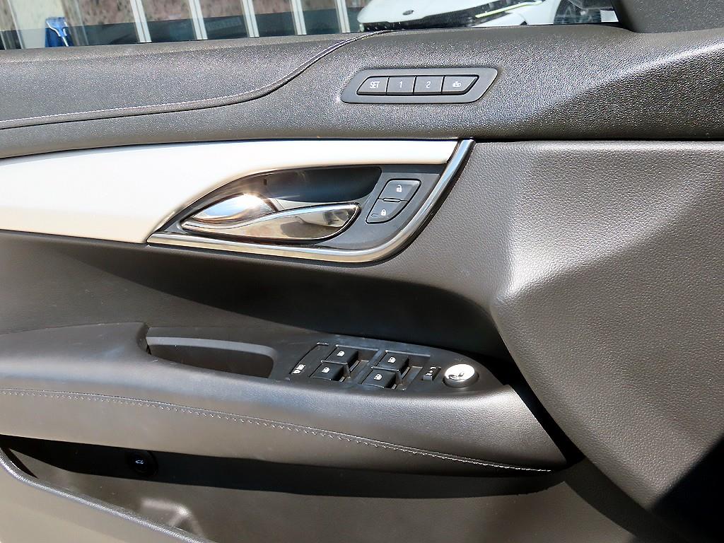 Cadillac ATS - Vista 11