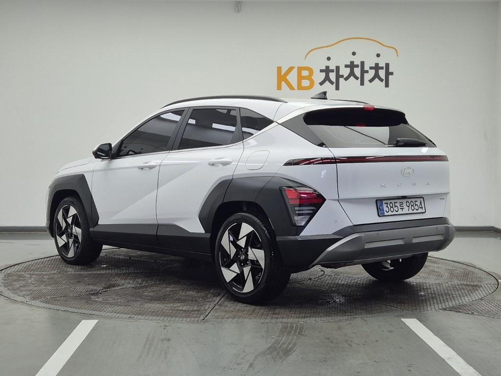 HYUNDAI Kona - Vista 3