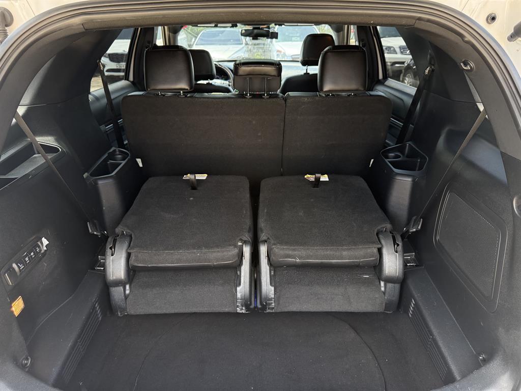 Ford Explorer - Vista 11