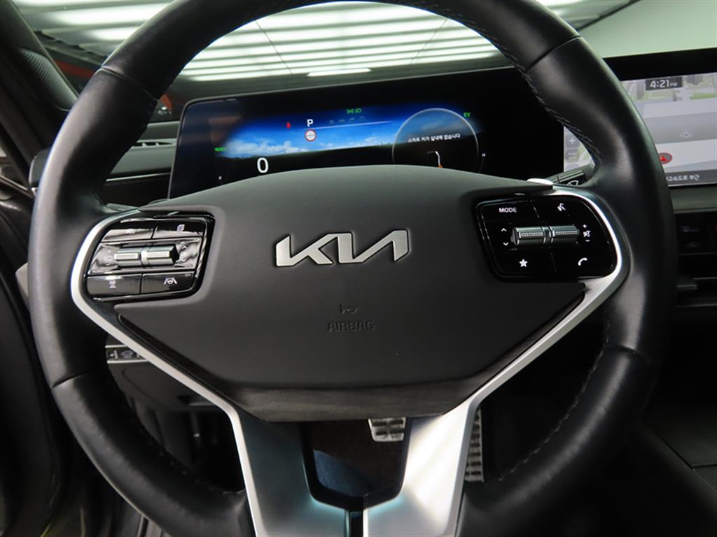 KIA K8 - Vista 8