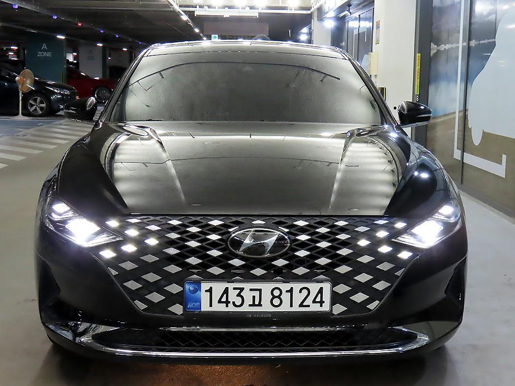 HYUNDAI Grandeur - Vista 2
