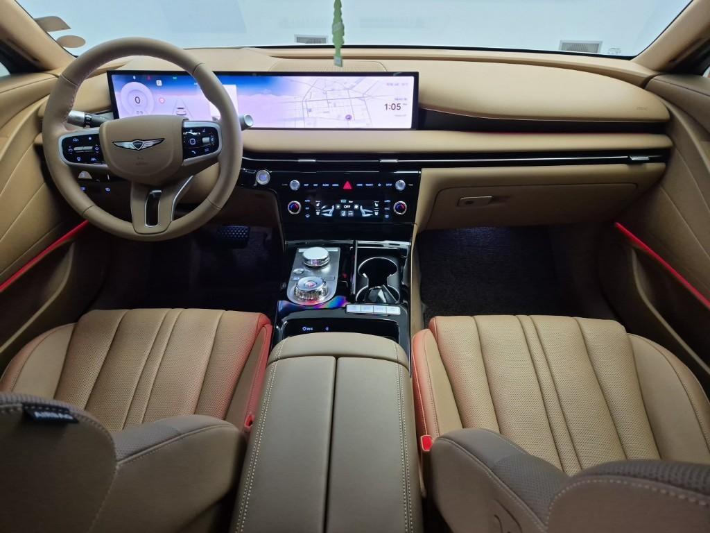 Genesis G80 - Vista 6