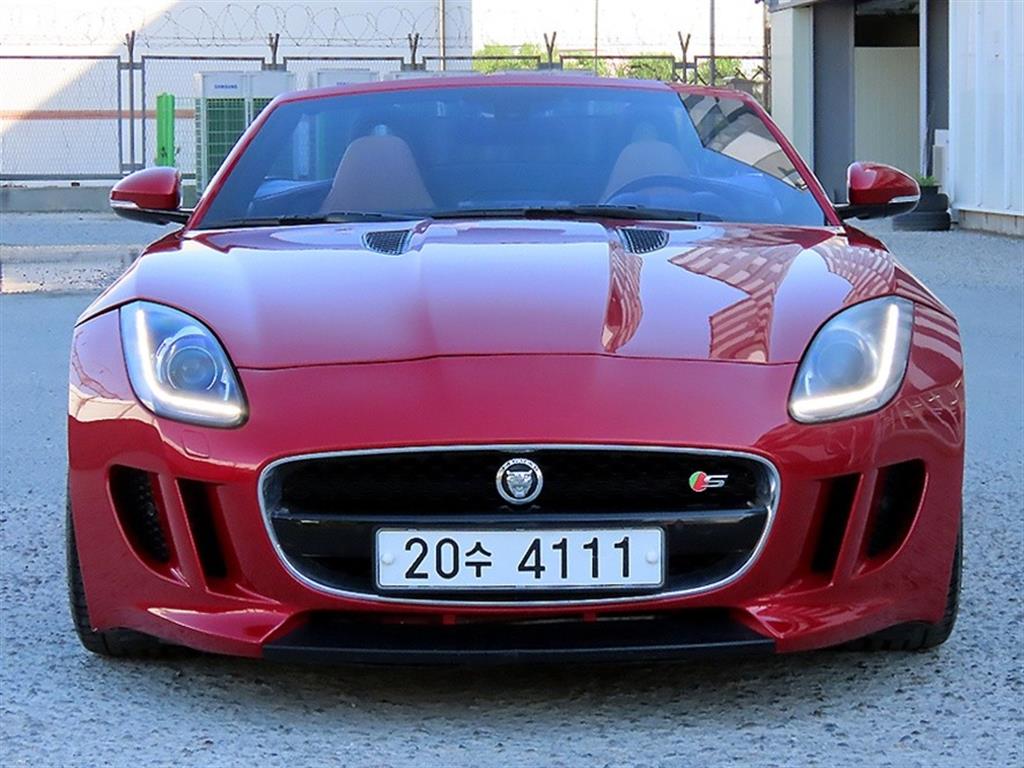 Jaguar F-TYPE - Vista 5