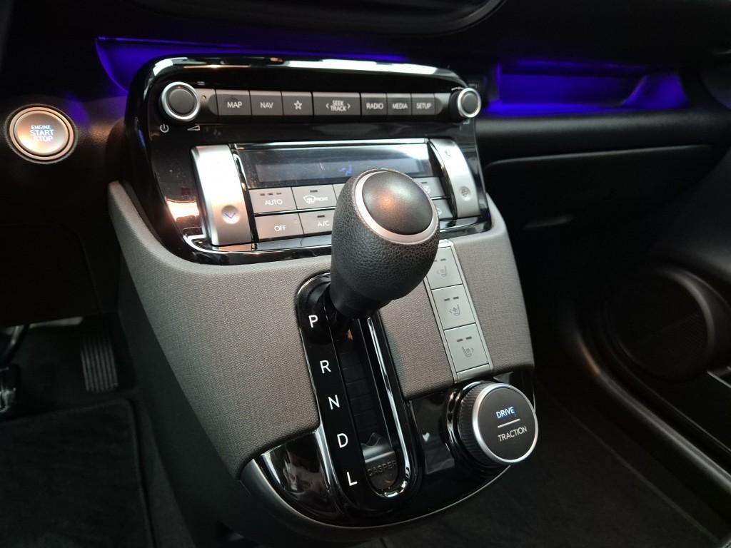 HYUNDAI Casper - Vista 8
