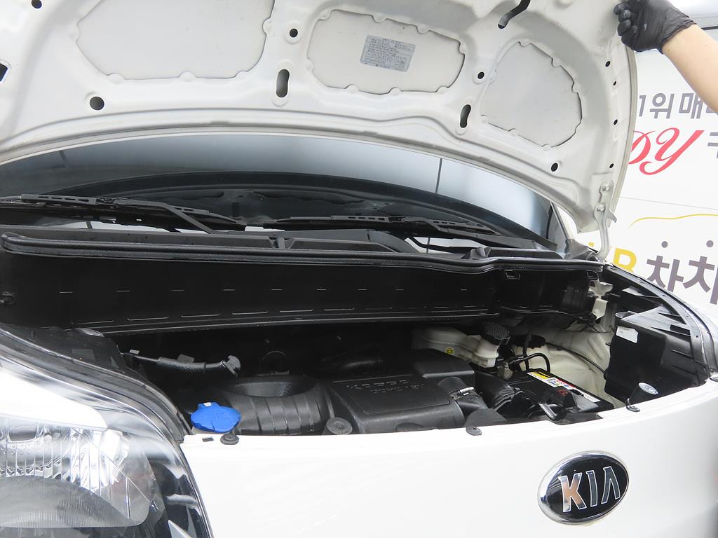 KIA Ray 2017 Blanco - Importación desde Corea - HF Imports Iquique - Foto 17