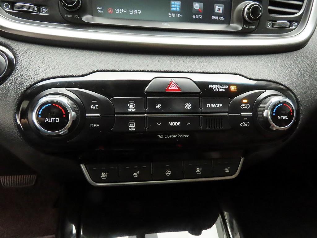 KIA Sorento - Vista 9