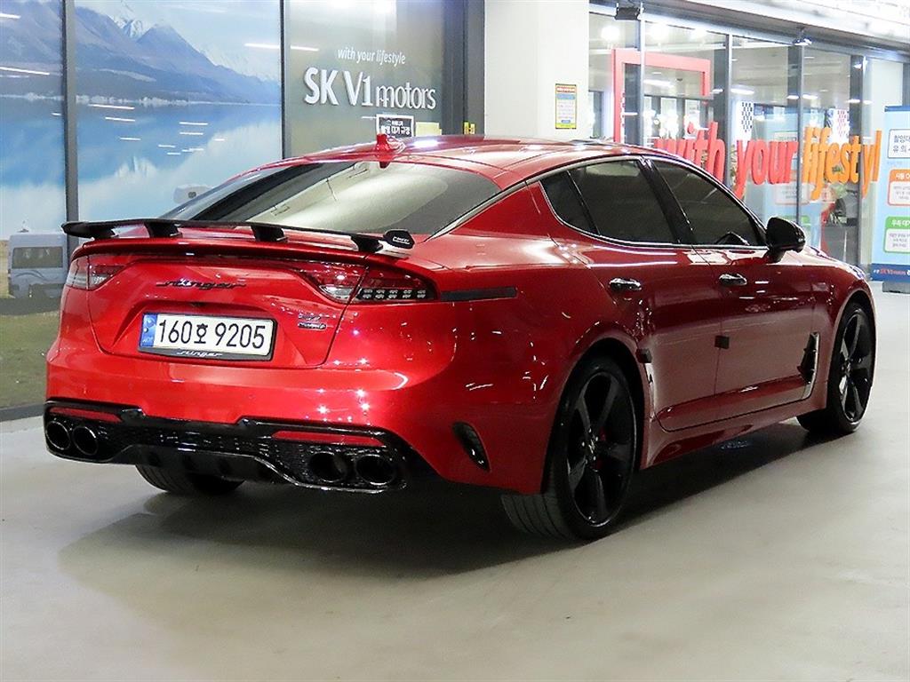KIA Stinger - Vista 3