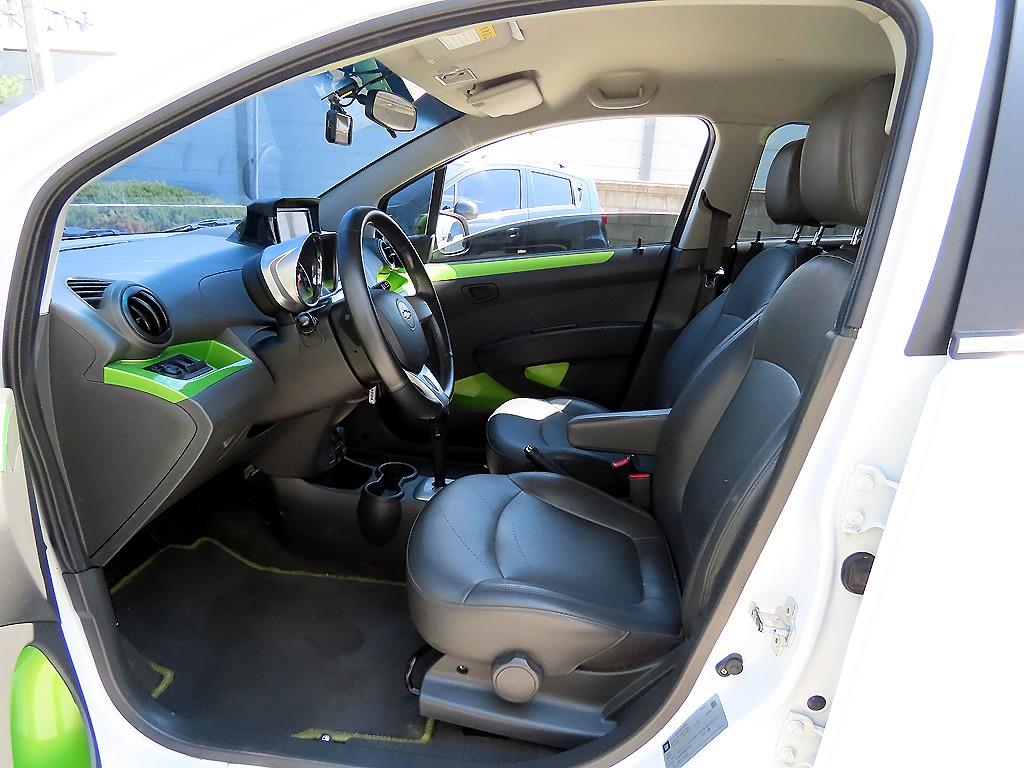 Chevrolet Spark - Vista 5