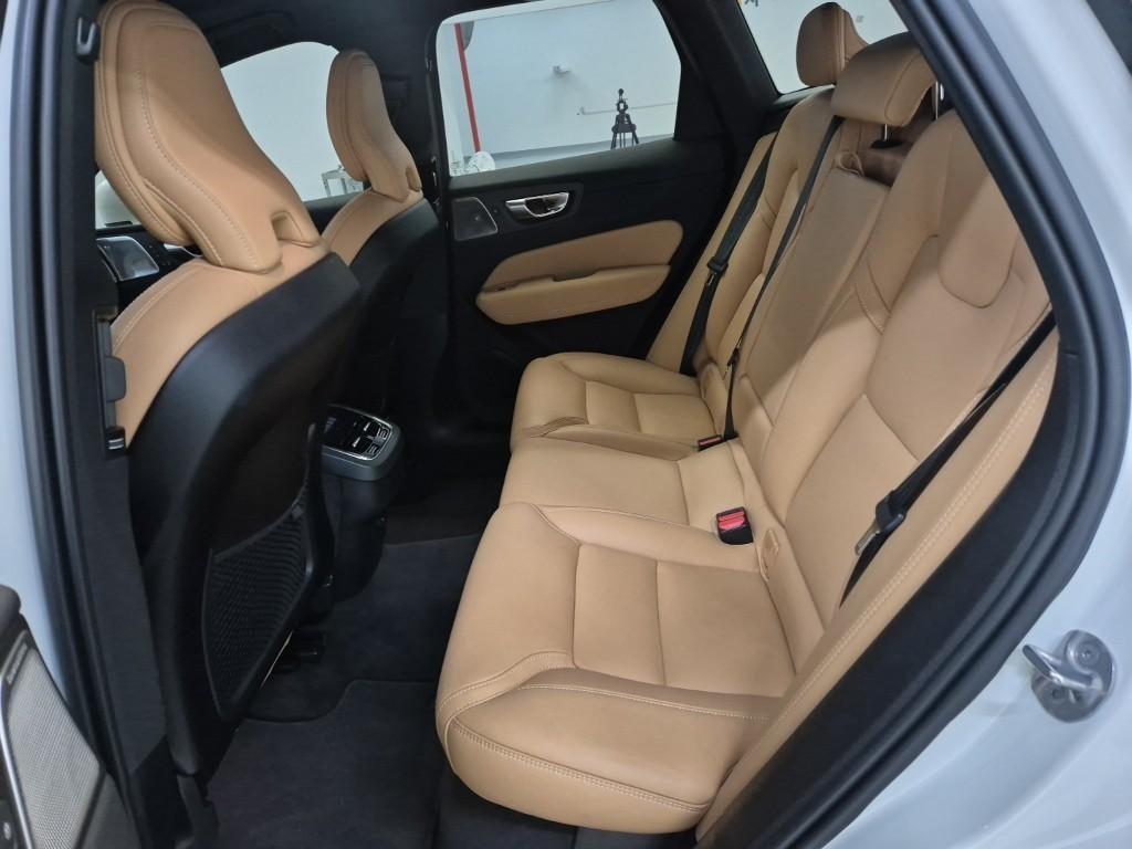 Volvo XC60 - Vista 12