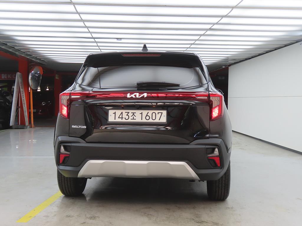KIA Seltos - Vista 3