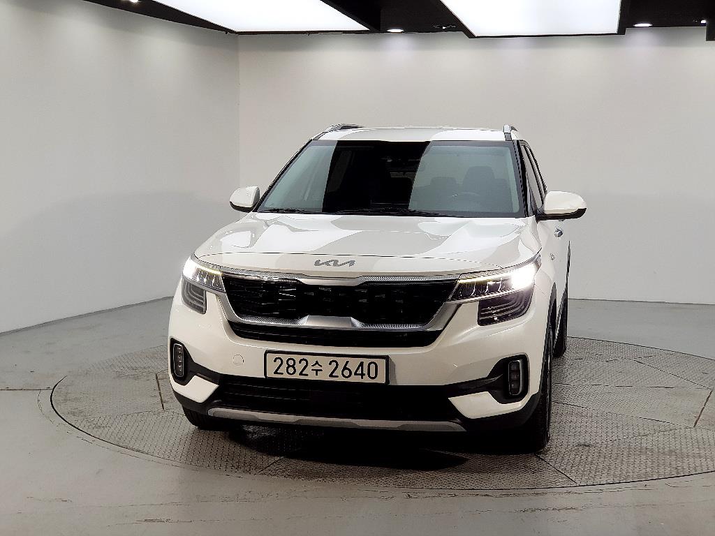 KIA Seltos - Vista 2