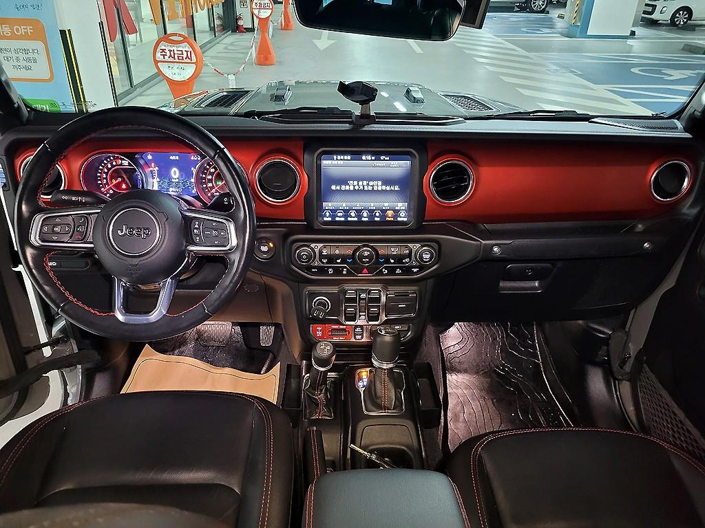Jeep Gladiator - Vista 6