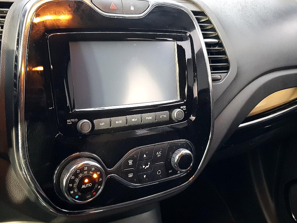 SAMSUNG QM3 - Vista 12