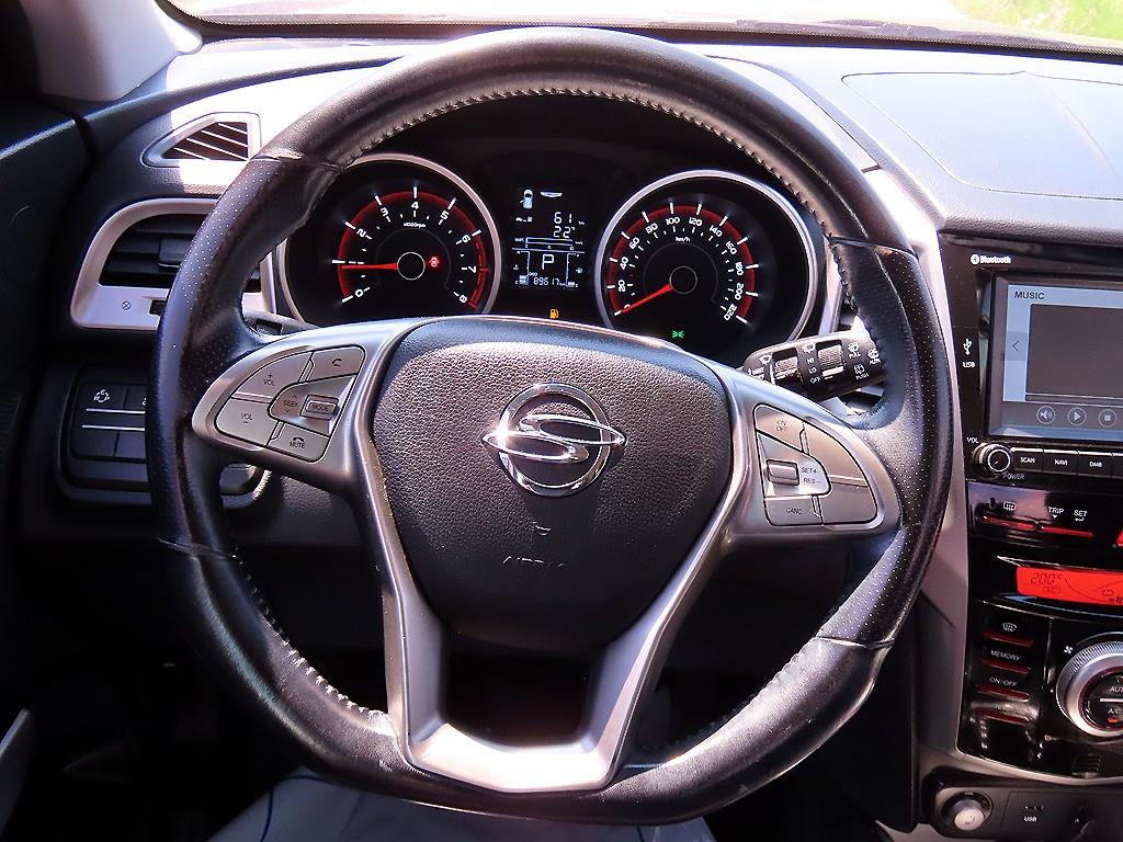 Ssangyong Tivoli - Vista 7