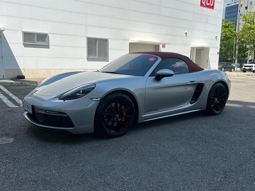 Porsche 718 - Vista 2