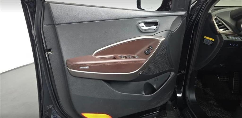 HYUNDAI Santa Fe 2017 Negro - Importación desde Corea - HF Imports Iquique - Foto 13