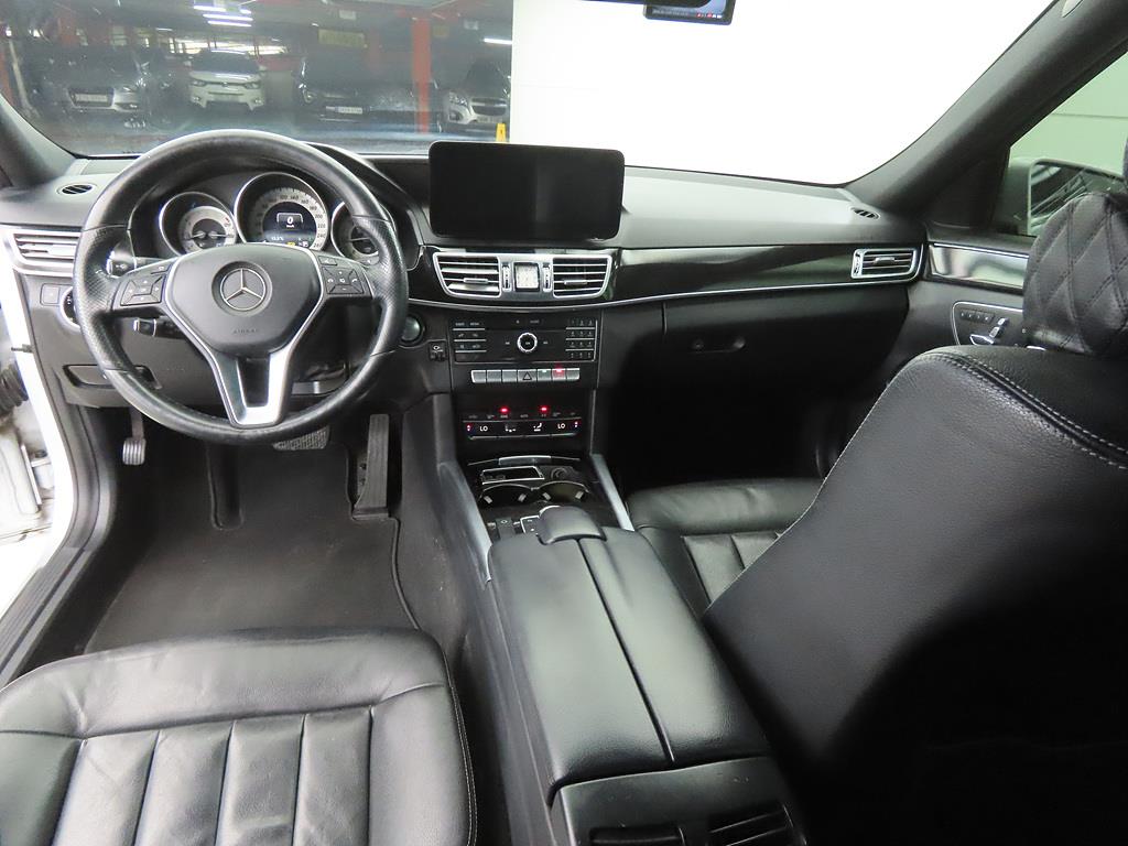 Mercedes Benz E class - Vista 7