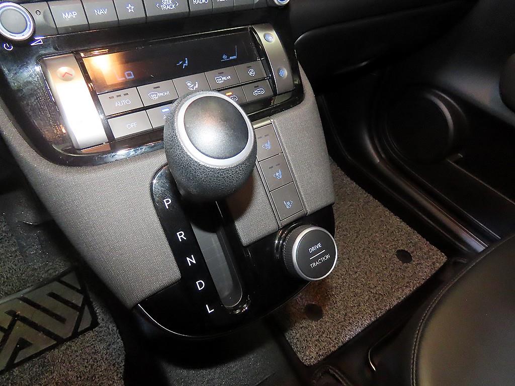 HYUNDAI Casper - Vista 12