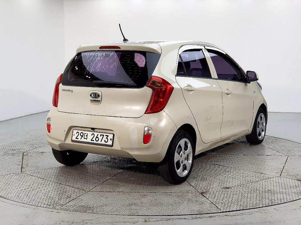 KIA Morning - Vista 4