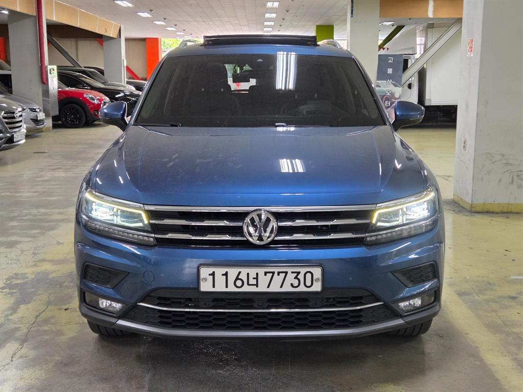 Volkswagen Tiguan - Vista 2