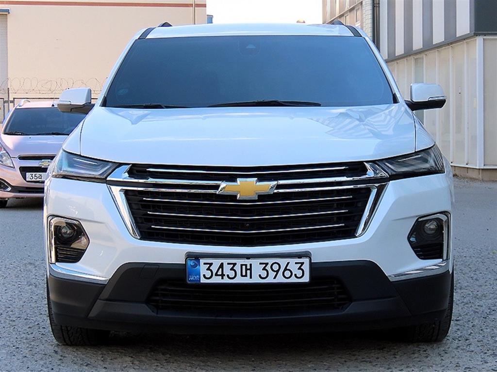 Chevrolet Travers 2023 Blanco - Importación desde Corea - HF Imports Iquique - Foto 1